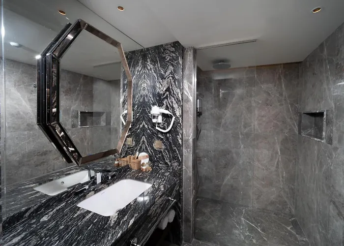 Bentley Bosphorus - Special Class Otel 5*