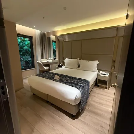 Bentley Bosphorus - Special Class 5*